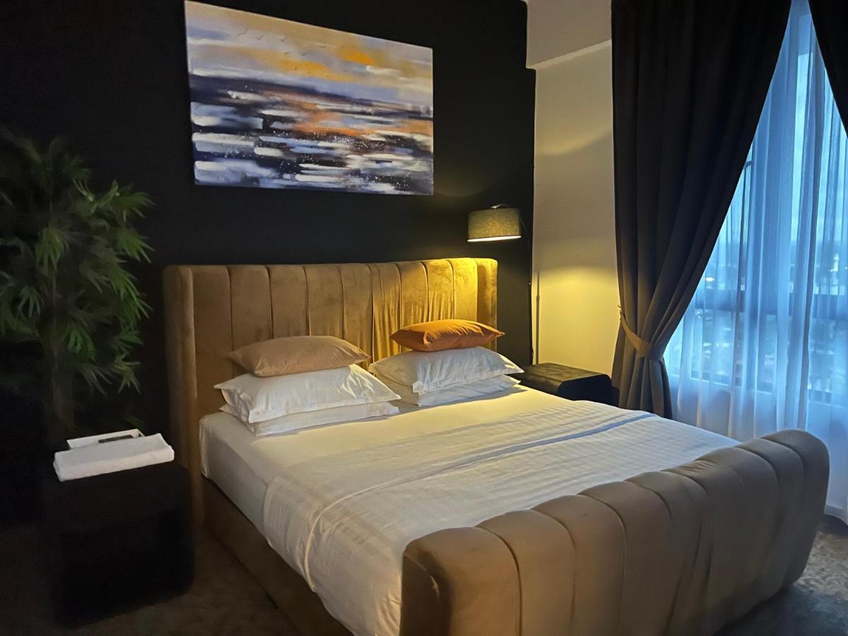 Troika Residency Kota Bharu By The Stay Homestay 1 المظهر الخارجي الصورة